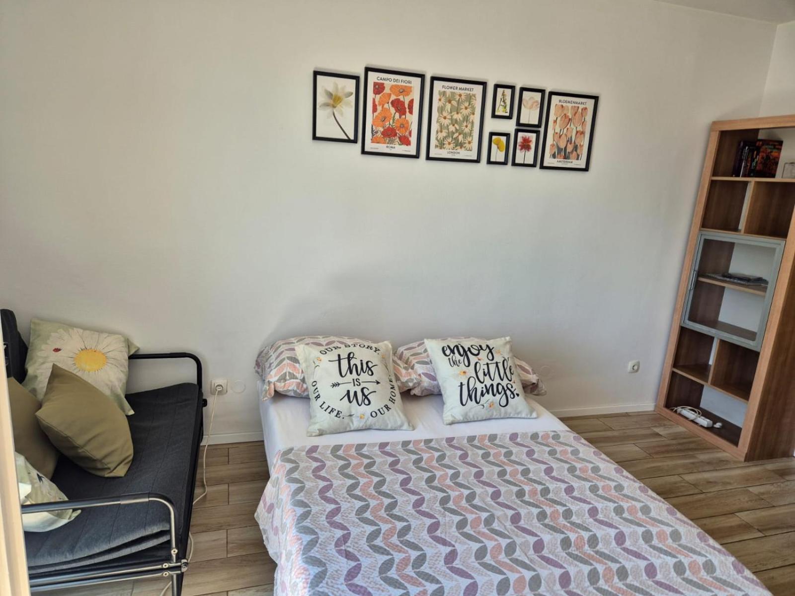 Ferienwohnung Cosy Split Exterior foto